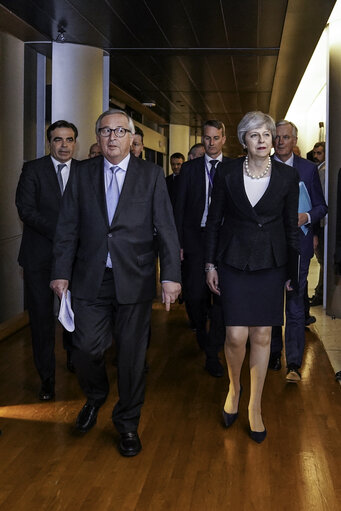 Billede 12: Press conference by Jean-Claude JUNCKER, EC President and by Theresa MAY, British Prime Minister following their meeting: opening remarks by Theresa MAY, British Prime Minister