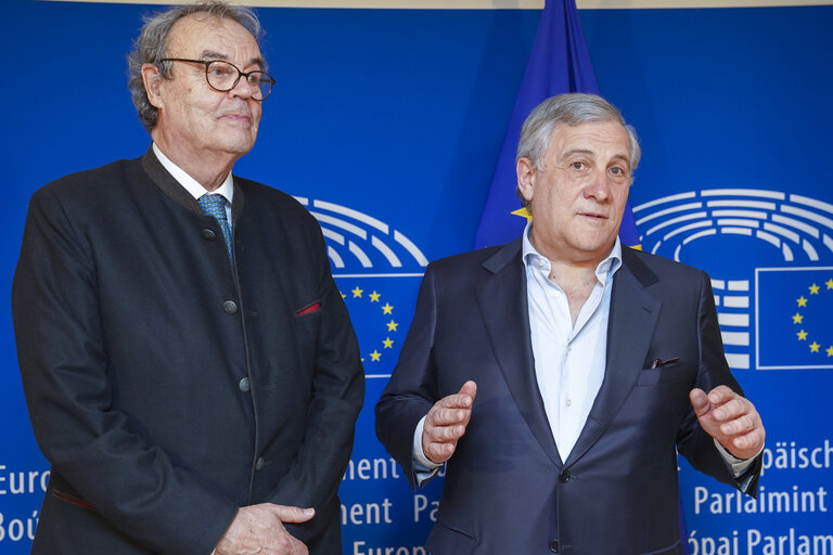 Fotografija 2: Antonio TAJANI, EP President meets with Karl-Heinz FLORENZ