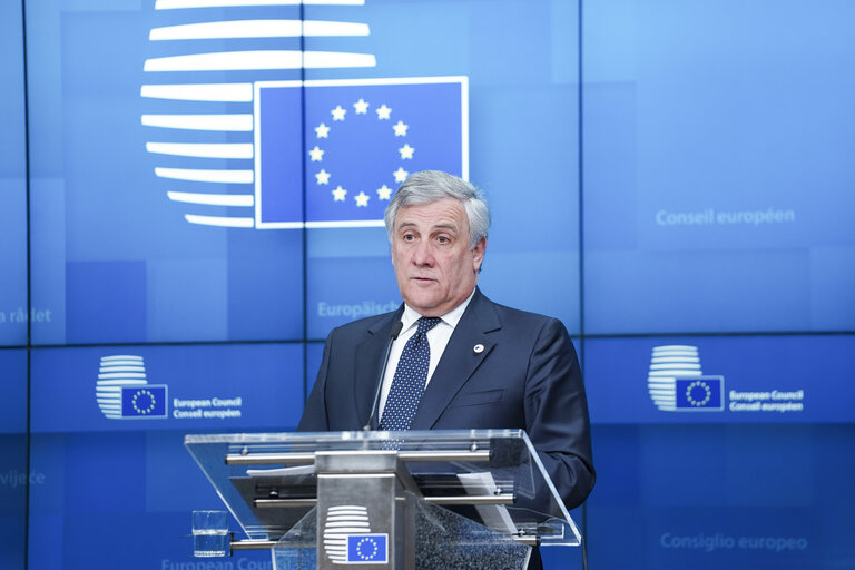 Photo 8 : European Council - Press conference by Antonio TAJANI, President of the EP