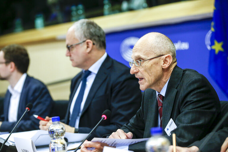 Foto 3: ECON public hearing  with Andrea ENRIA, Chair of the Supervisory Board of the ECB