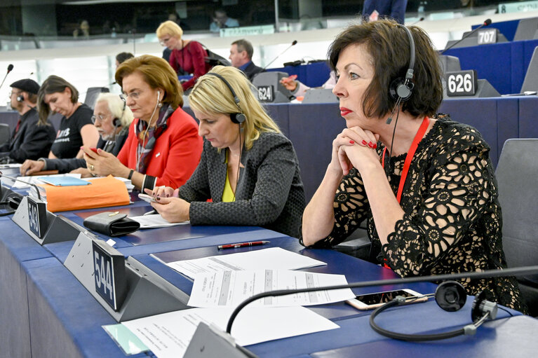 Fotografia 5: Theresa GRIFFIN in the EP in Strasbourg