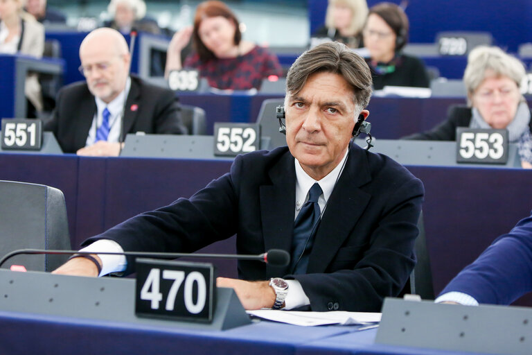 Photo 3 : Enrico GASBARRA in the EP in Strasbourg