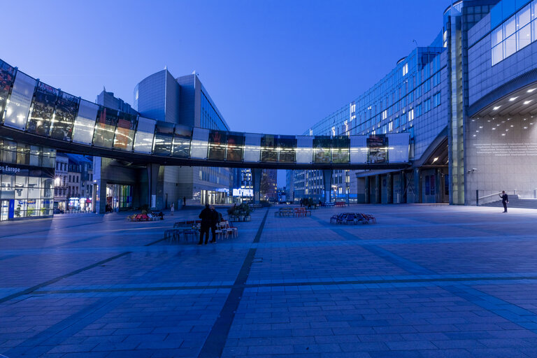 Foto 3: Simone Veil esplanade - EP building in Brussels