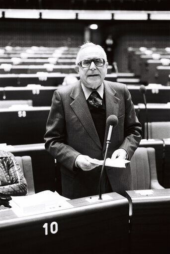 The MEP Mariano RUMOR during a session in Strasbourg in Lay 1980.