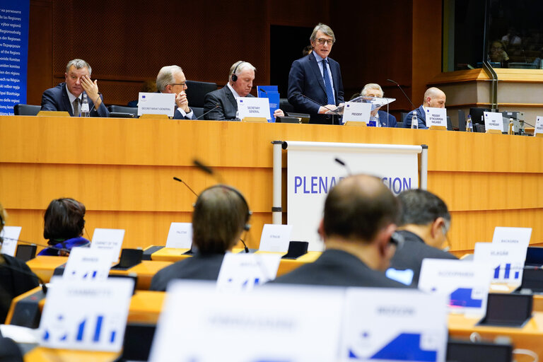 Fotografia 8: Committee of the Regions - Plenary session