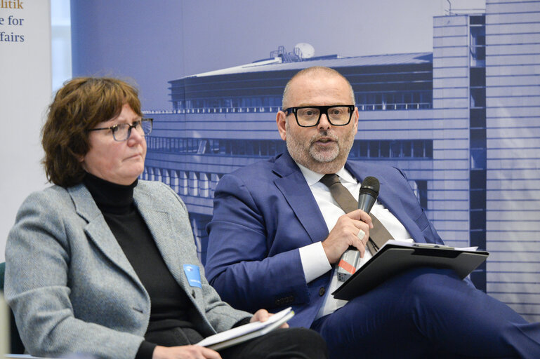 Foto 32: Take-aways from 2019 and outlook for 2020: What Think Tanks are Thinking