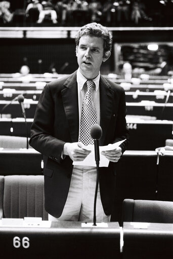 The MEP Neil R. BALFOUR during a session in Strasbourg in May 1980.