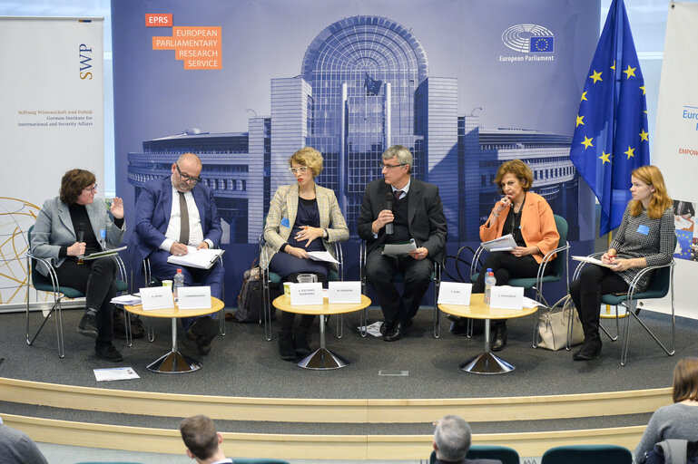 Foto 3: Take-aways from 2019 and outlook for 2020: What Think Tanks are Thinking