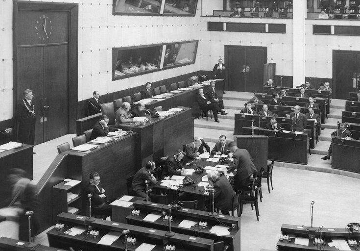 Foto 7: Hemicycle during a plenary session in 1958