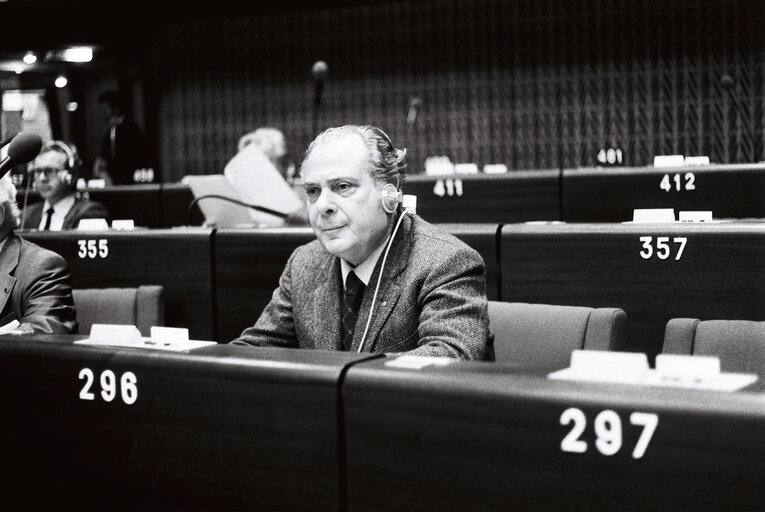 The MEP Marcello MODIANO during a session in Strasbourg on May 1980.