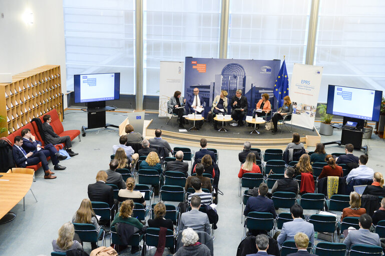 Foto 2: Take-aways from 2019 and outlook for 2020: What Think Tanks are Thinking