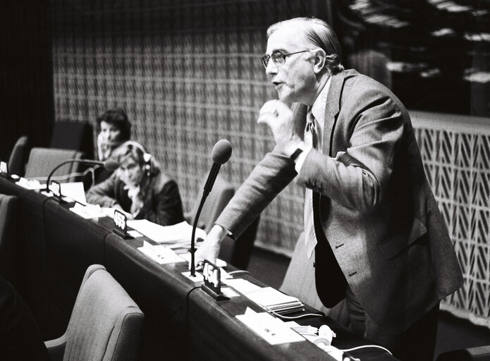 The MEP Arie DE GOEDE during a session in Strasbourg on May 1980.