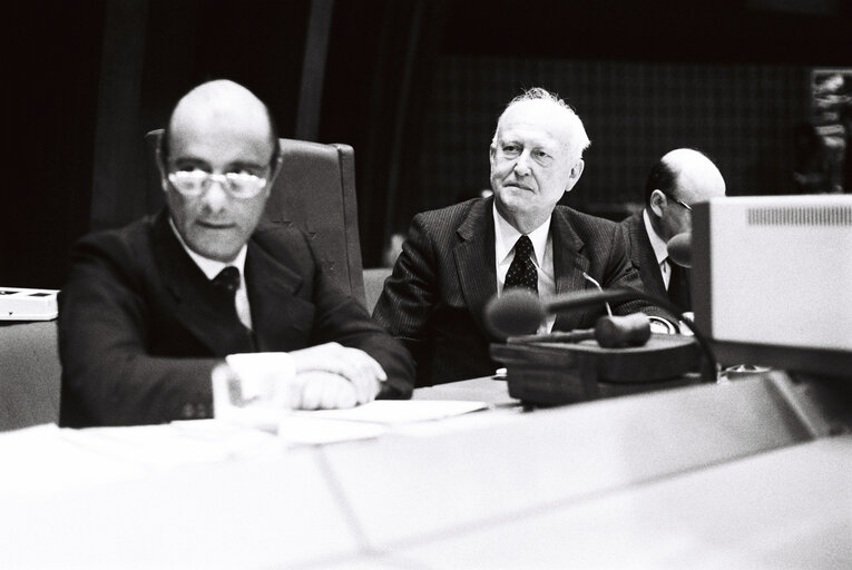 The Secretary General Enrico VINCI and the MEP Pierre PFLIMLIN during a session in Strasbourg on May 1980.