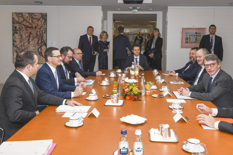 Fotografia 2: David SASSOLI, EP President meets with Mateusz MORAWIECKI, Polish Prime Minister- Bilateral meeting