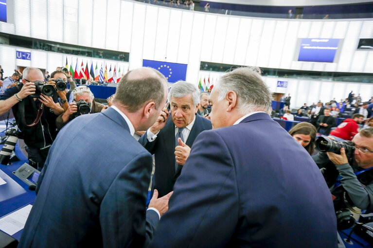 Fotogrāfija 2: Election of the President of the European Parliament