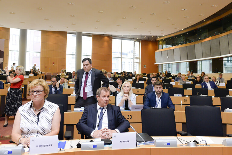 Foto 8: CONT Constitutive meeting - Election of Chair and Vice-Chairs