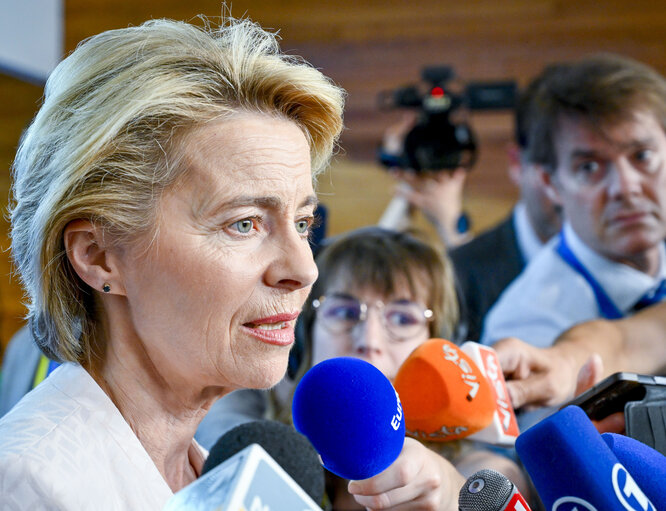 Foto 5: Press point Ursula von der LEYEN, Candidate for President of the European Commission