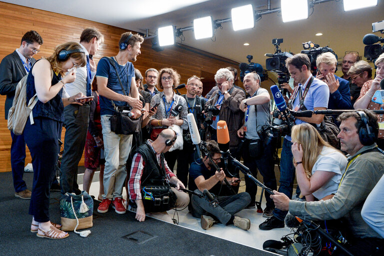 Foto 12: Press point Ursula von der LEYEN, Candidate for President of the European Commission