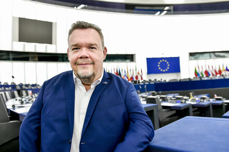 Foto 3: David LEGA in the European Parliament in Strasbourg