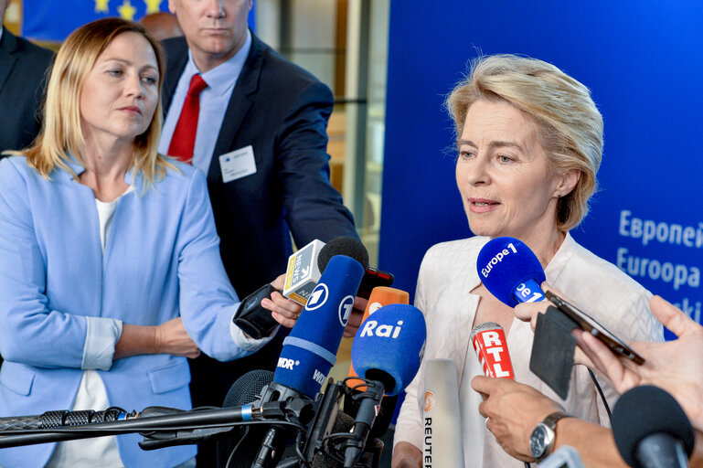 Foto 10: Press point Ursula von der LEYEN, Candidate for President of the European Commission