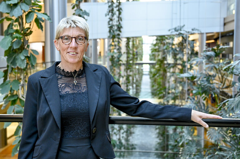 Fotogrāfija 13: Caroline ROOSE in the EP in Strasbourg