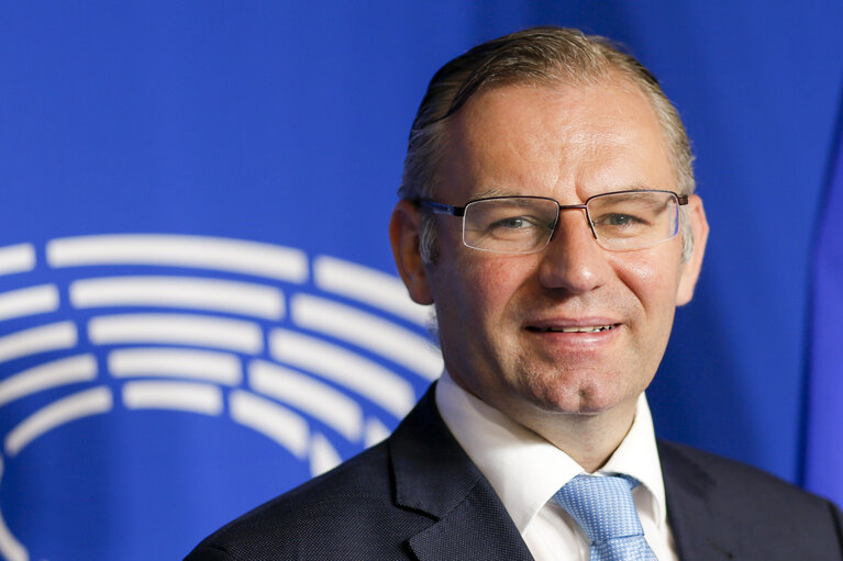 Photo 1: Norbert LINS - AGRI Committee Chair