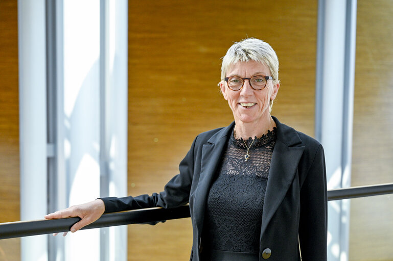 Caroline ROOSE in the EP in Strasbourg