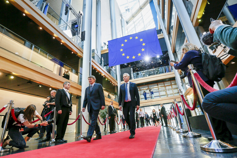 Fotogrāfija 5: David SASSOLI, EP President meets with Antti RINNE, Finnish Prime Minister - Official welcome