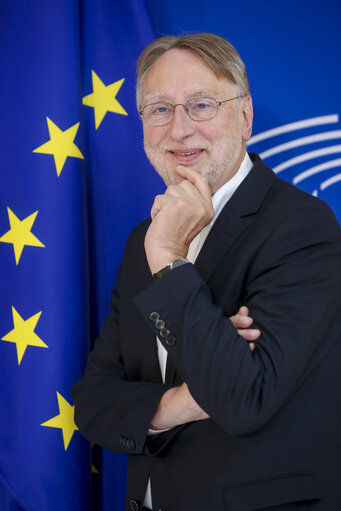 Suriet 2: INTA Committee Chair Bernd LANGE