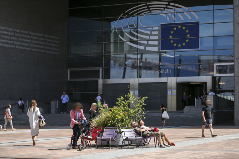 Foto 13: Stockshot of the EP in Brussels - Heatwave