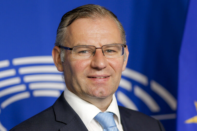 Photo 6: Norbert LINS - AGRI Committee Chair