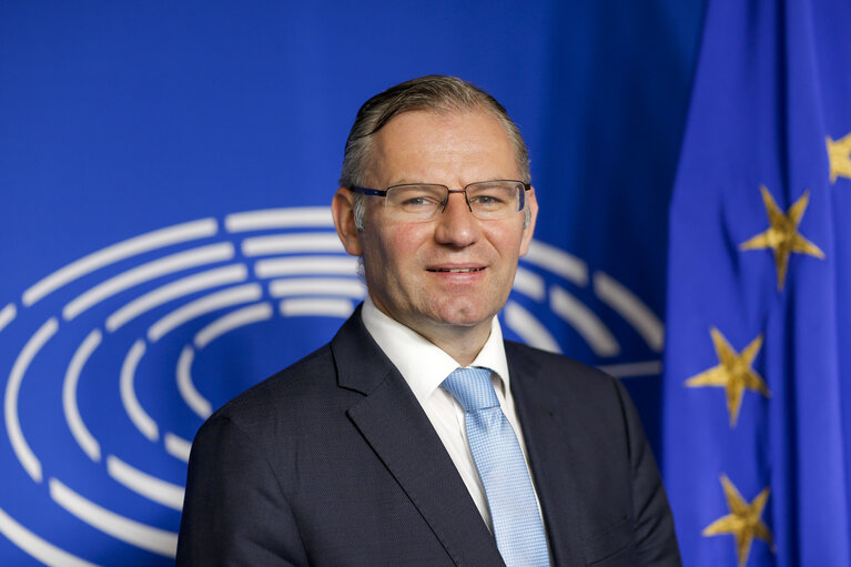 Photo 7: Norbert LINS - AGRI Committee Chair