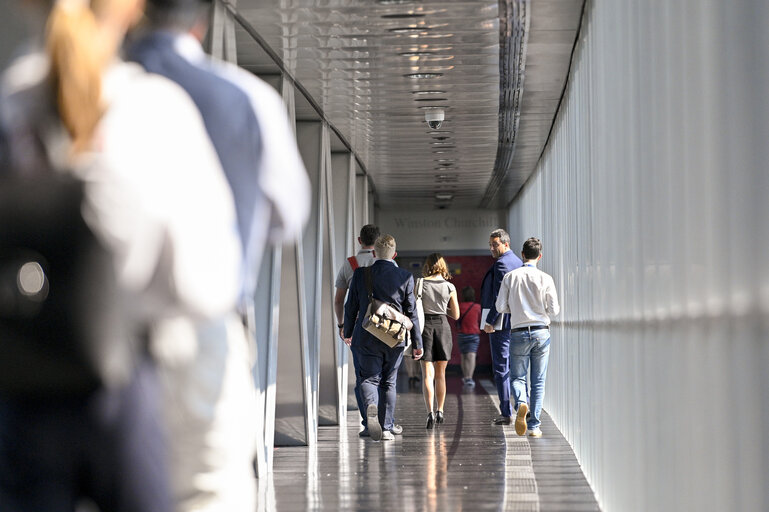 Fotografija 5: Stockshots in the LOW building in Strasbourg