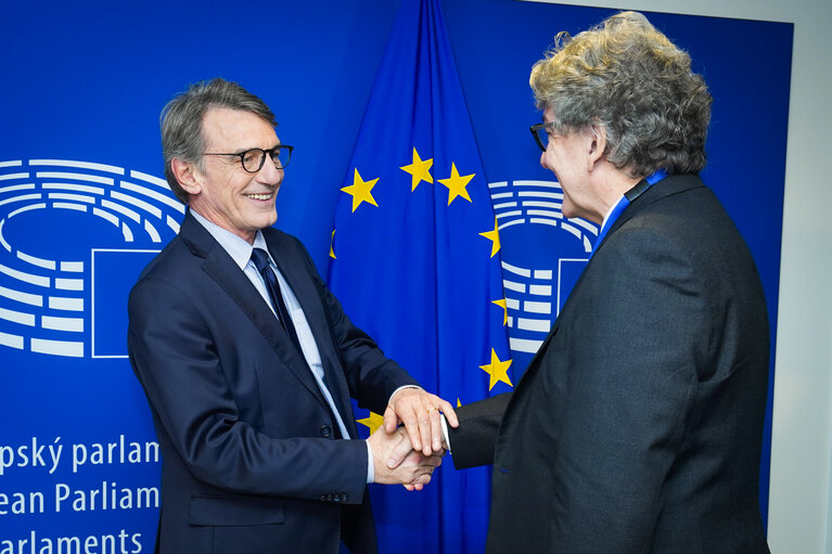 Fotografie 7: David SASSOLI, EP President meets with Thierry BRETON, French Commissioner-designate