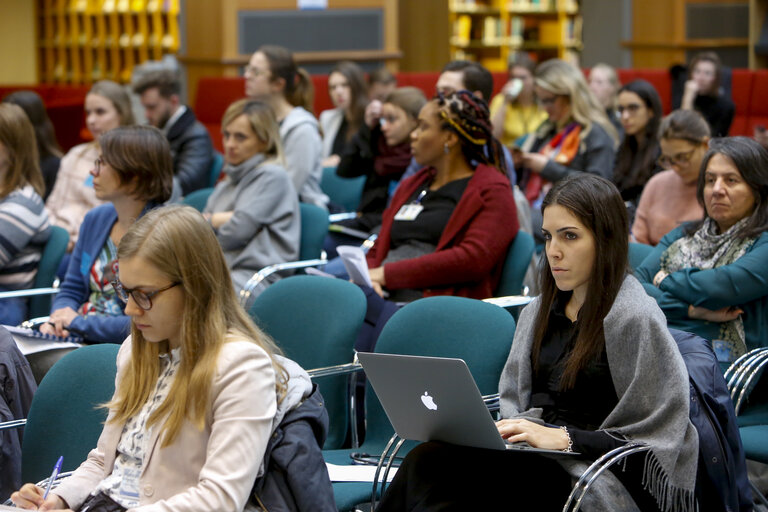 EPRS - Policy roundtable 'Social mobility and equal opportunities : The Challenge for Europe'