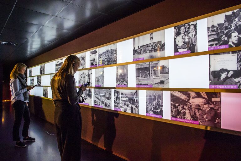 Foto 8: Opening of the 'Brussels Museum Nocturnes' at the Parlementarium in Brussels