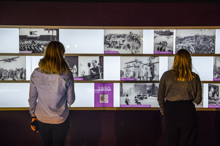 Foto 9: Opening of the 'Brussels Museum Nocturnes' at the Parlementarium in Brussels