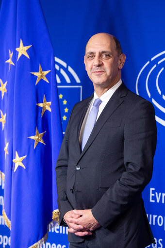 Снимка 5: Manuel PIZARRO in the EP in Brussels