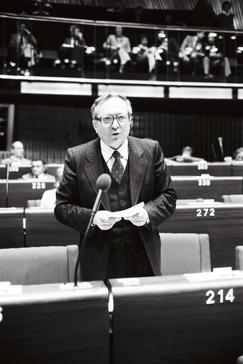 Suriet 19: The MEP Pancrazio DE PASQUALE during a session in Strasbourg in April 1980.