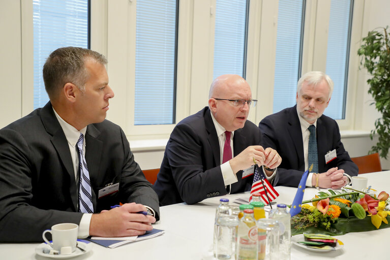 Fotografija 11: D-US Bureau meeting in the presence of Philip T. REEKER, US Acting Assistant Secretary for European and Eurasian Affairs