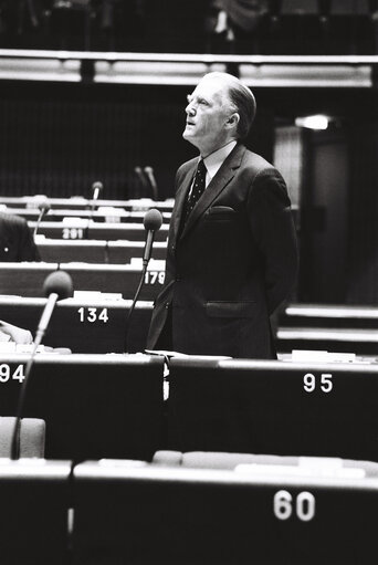 Suriet 23: The MEP Philipp von BISMARCK during a session in Strasbourg in April 1980.