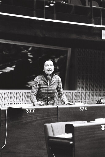 Suriet 33: The MEP Vera SQUARCIALUPI during a session in Strasbourg in April 1980.