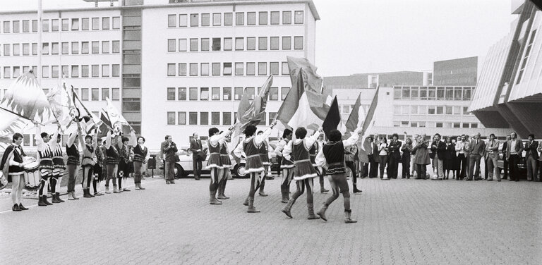 Valokuva 5: Demonstration of faenza flag launchers