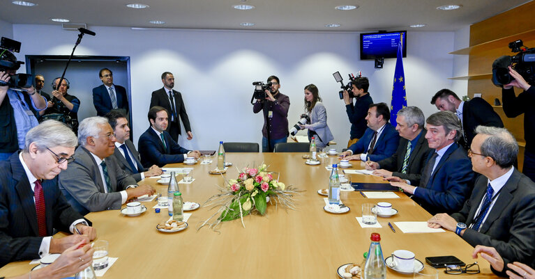 Fotografia 4: David SASSOLI, EP President meets with Antonio COSTA, Portuguese Prime Minister