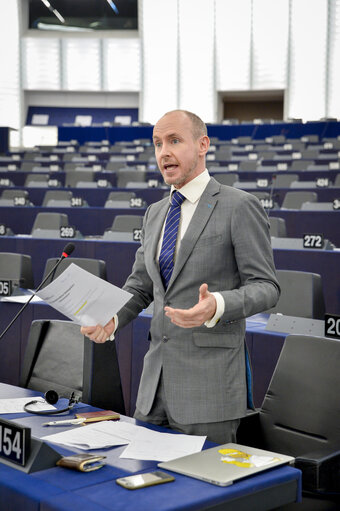 Fotografie 3: Plenary session- Votes