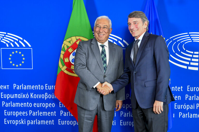 Fotografia 6: David SASSOLI, EP President meets with Antonio COSTA, Portuguese Prime Minister