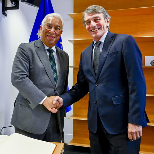 Fotografia 5: David SASSOLI, EP President meets with Antonio COSTA, Portuguese Prime Minister