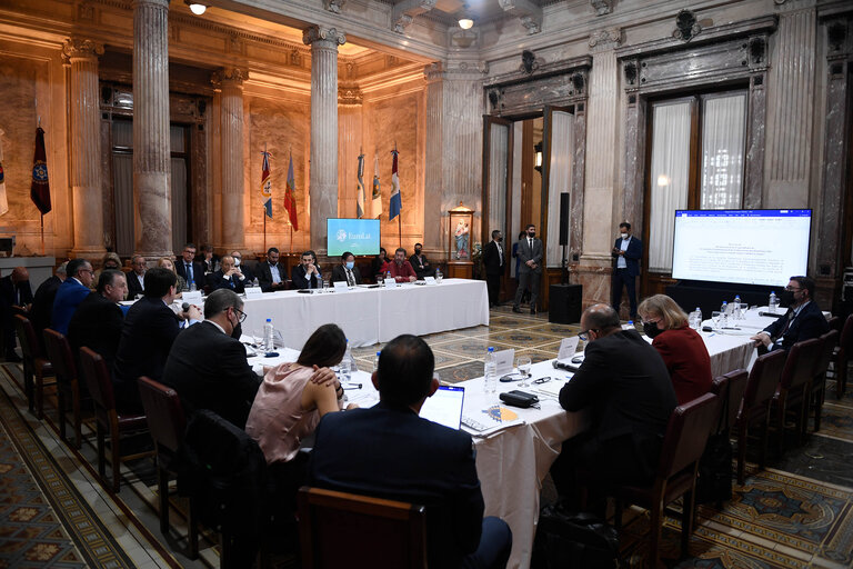 Foto 28: EUROLAT - Fourteenth Ordinary Plenary Session in Buenos Aires -   Argentina - Executive Bureau Meeting