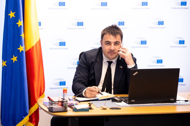 Vlad-Marius BOTOS in the EP in Brussels