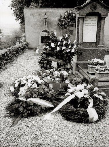 Foto 2: Funerals of Robert SCHUMAN, one of the Founding Fathers of the EU, in Scy-Chazelles, France, September 1963.